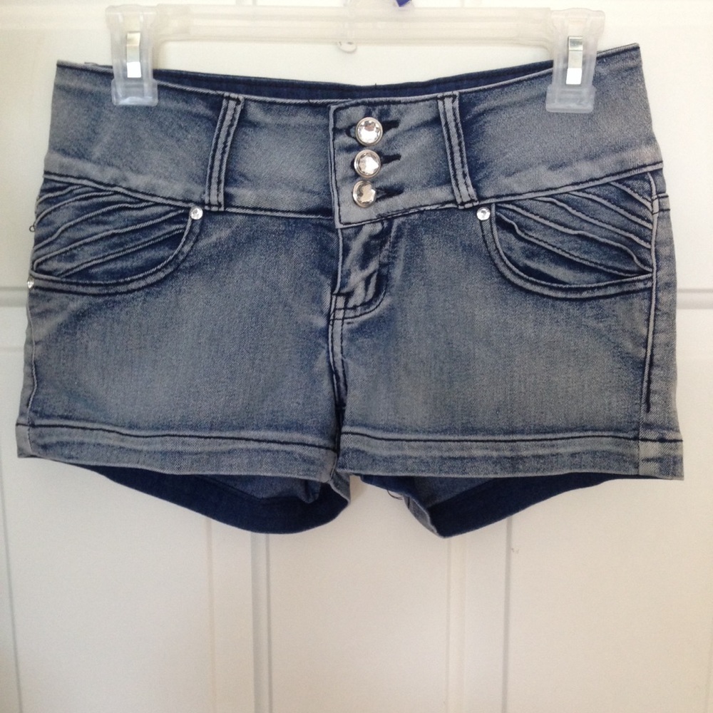 Low Rise Booty Denim Shorts